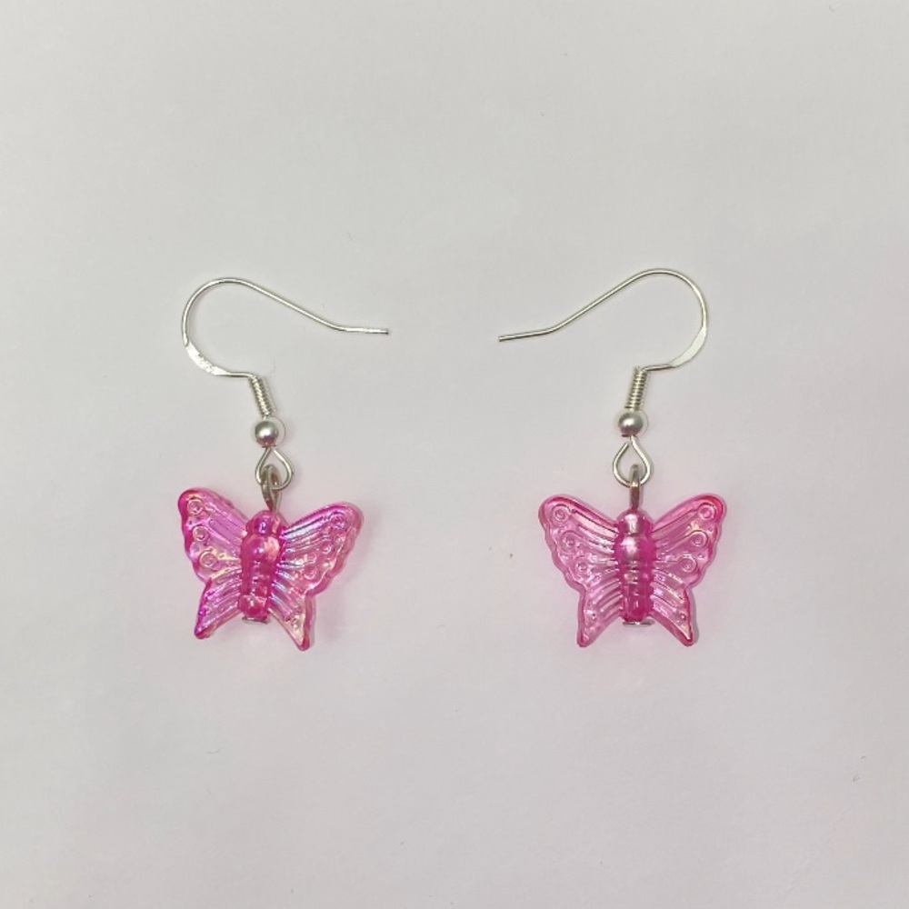 Pink Iridescent Y2K Butterfly Earrings 🩷🦋